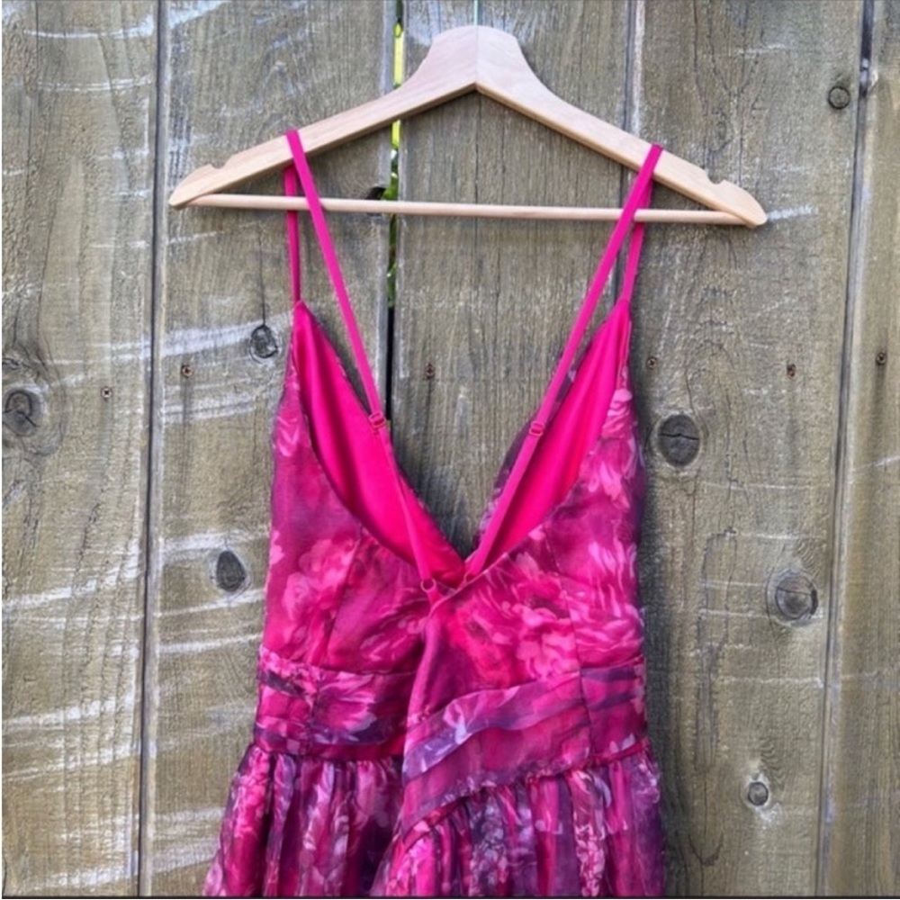 Red and Magenta Floral Backless Organza Maxi Dress 🌿 - Picture 9 of 11